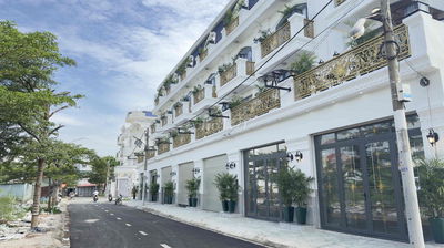 🏡 Bán Đất KDC Đẹp Đồng Bộ, Thổ 💯 _ Sổ Riêng, Xây Dựng Tự Do _ DT 5M ❌️