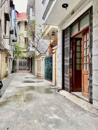 Chính chủ cho thuê nhà 4 tầng ngõ 1 phố Nhân Hòa