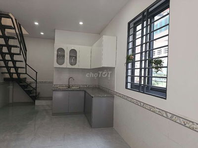 NHÀ ĐẸP – PHÚ THỌ HOÀ, TÂN PHÚ–CÁCH LÊ THÚC HOẠCH & VƯỜN LÀI CHỈ 500M