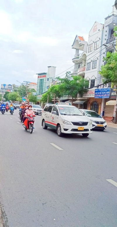 Siêu hiếm 1 lô *** - Mặt tiền Đường số 6 - Khu vip phân lô P.26