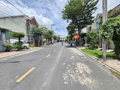 Đất trục chính kdc phường Tân Bình Tp Dĩ An