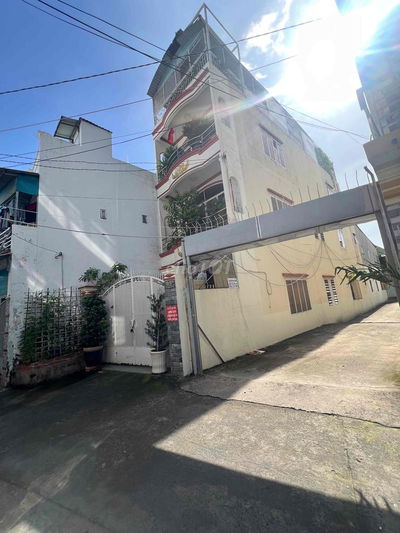 ✅(68M2) Nguyễn Thị Tần- 4M x 17M-Hẻm Xe Hơi- Lô Gốc 0Lộ Giới -Cấp4