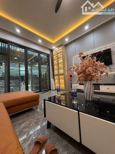 NHÀ VIP 3 TẦNG MẶT TIỀN - KẾ BÊN ĐẠI LỘ PHAN ĐĂNG LƯU GIÁ SIÊU NÉT 10,x TỶ🔥