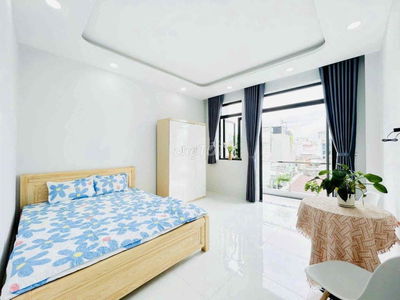 CHO THUÊ PHÒNG TRỌ FULL NT BAN CÔNG RIÊNG GIÁ SIÊU RẺ