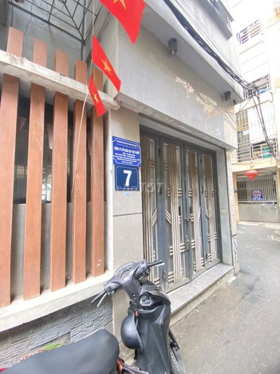 Nhà phố Mễ Trì Thượng, lô góc, ngõ rộng, 70m2 5 tầng 9.9 tỷ