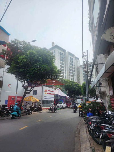 MẶT BẰNG ĐỐI DIỆN TRƯỜNG CAO ĐẲNG BÁCH KHOA_CÓ GÁC ĐỂ Ở_ MÁY LẠNH 2HP