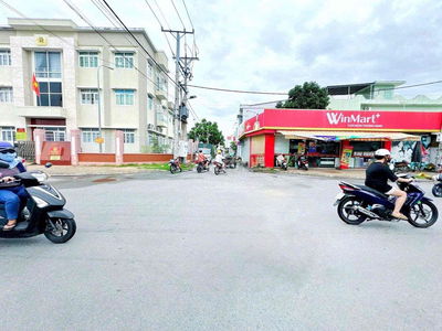 Bán Nhà lầu có 3 PN,  lộ ô tô, phường An Hoà . Giá chỉ 2,75 tỷ