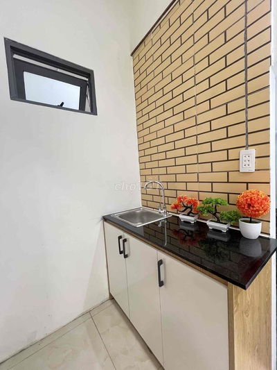 CĂN HỘ 1PN Riêng Biệt, SÁT EMART, CÁCH ĐH VĂN LANG/CÔNG NGHIỆP 5p