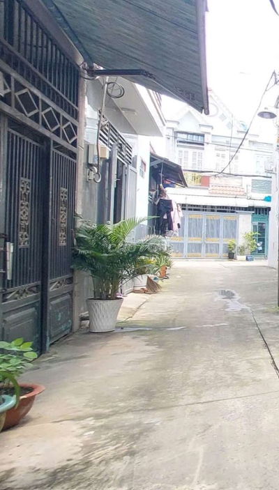 Nhà 2TẦNG 4*13 hẻm thông gần chợ Hiệp Thành 3Tỷ7