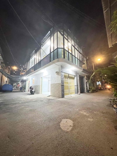 Cho Thuê Nhà Góc Hai Mặt Tiền Nguyên Căn Hẻm 69 Trương Đình Hội P16 Q8