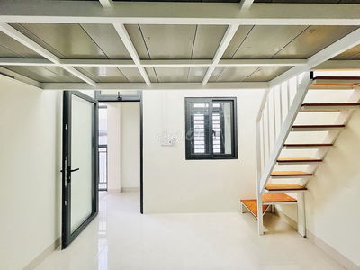 Phòng Gác Lửng Thoáng Mát Ngay Chợ Tân Sơn Nhất - Giá Hấp Dẫn