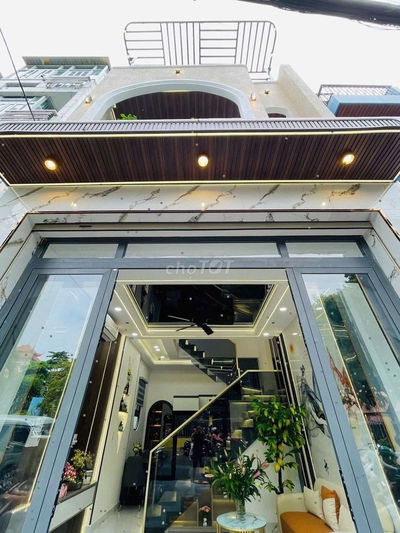 Bán nhà mặt tiền đường số 8 p11 gò vấp nhà mới đẹp full nội thất 5t980