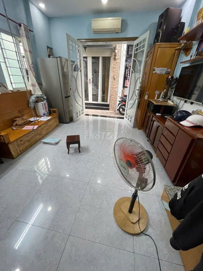 Bán Nhà 2 Mặt Tiền - 32m2 sàn - 64m2 sử  dụng - hơn 3 tỷ xíu thôi.