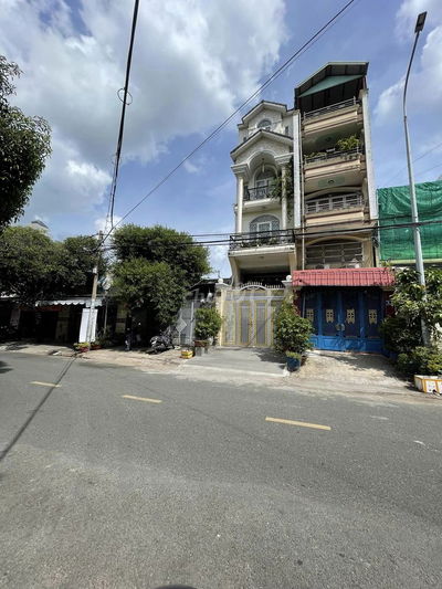 Bán nhà MT đường số 22 khu Bình Phú, P.11, Quận 6, 4x26m, hầm+ 3.5 tấm