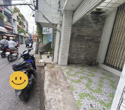 Mặt bằng bán take away, ăn sáng đường Ni Sư Hùynh Liên, Tân Bình