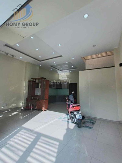 NHÀ HẺM TẢI 8x11M 2PN 2WC GARA ĐẬU Ô TÔ LÀM VĂN PHÒNG + Ở GIA ĐÌNH