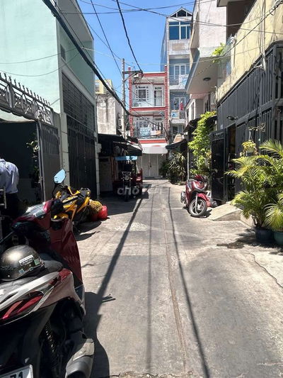 Nhà 4,1x18,5, giá 6,x tỷ, đường Độc Lập, Tân Phú, hẻm ôtô