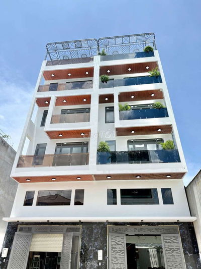 Biệt thự mini Ngang 5,5m 5 tầng thang máy.Khu VIP Hẻm 13m Đường TCH 10