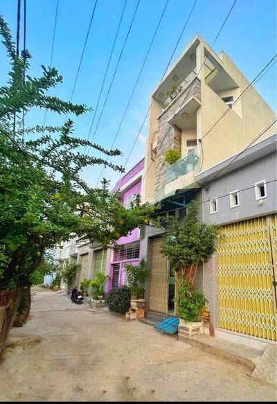 Nhà ở 3 tầng 40m2 đường nội bộ Huỳnh Văn Thống, Chợ Dinh đường ô tô