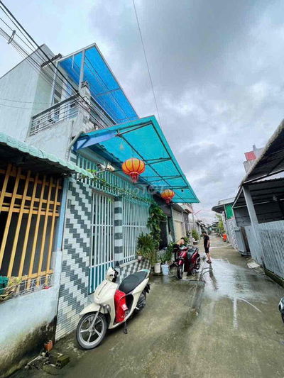 Nhà lầu 2 phòng 2 máy lạnh hẻm Nguyễn Truyền Thanh