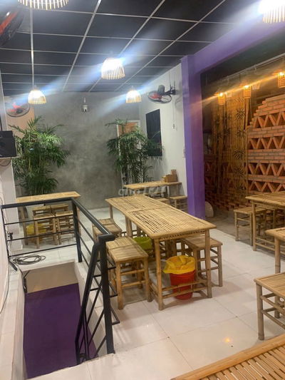 Mặt tiền kinh doanh xôm tụ  Phạm Văn Đồng vừa kd vừa ở