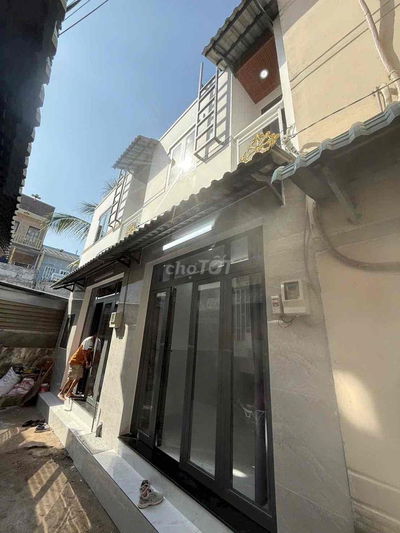 Nhà Mới vào ở liền đường nguyễn bình , phú xuân nhà bè.