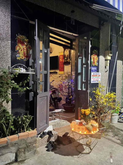 con lớn chật nên cần bán căn nhà tâm huyết