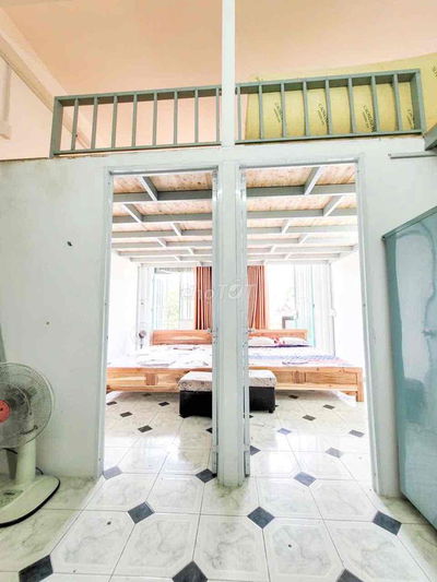 tìm 1 bạn Nam sinh viên, NVVP share phòng ngay cầu vượt Hoàng Hoa Tham