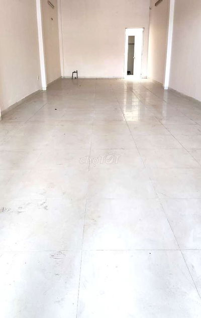 Cho thuê HXH Trệt Lầu Gần Chợ Bà Chiểu