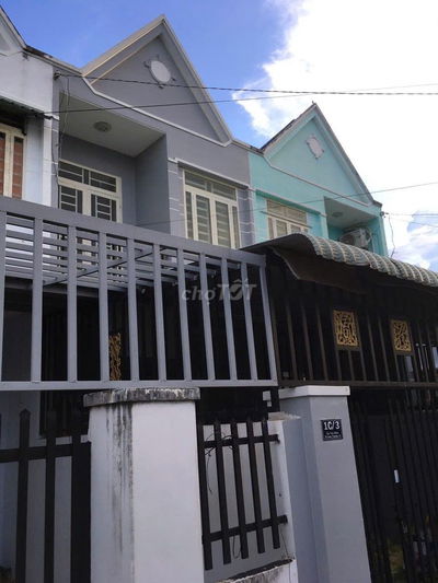 Cho thuê nhà 1T1L 4PN gần chợ Hưng Long