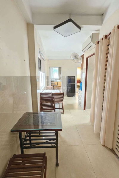 Cho thuê nguyên lầu 3PN 3WC giống chung cư,