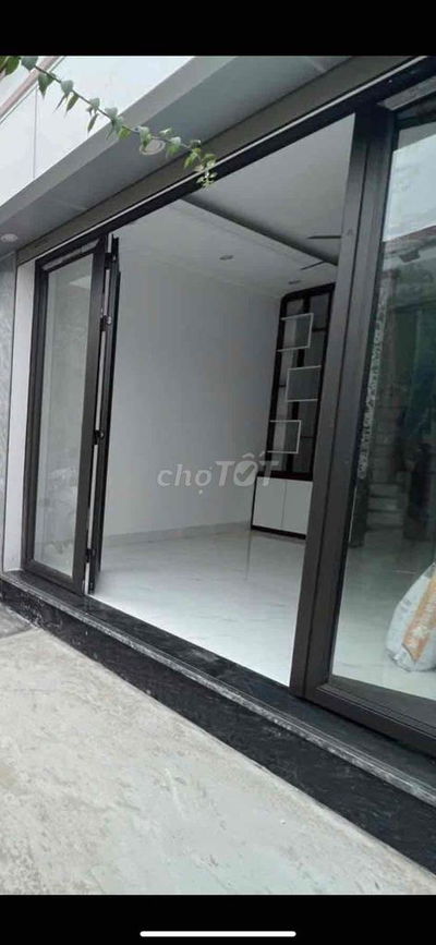HƠN 4 TỶ CÓ NHÀ MỚI SIÊU QUẦN, T/TRÌ-RA PHỐ 30M-NT SỊN-34M*5T;MT4M