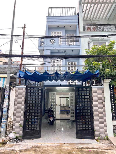 Nhà đẹp Lê Lai gần Công viên Lưu Hữu Phước 5 phòng sân rộng kinh doanh