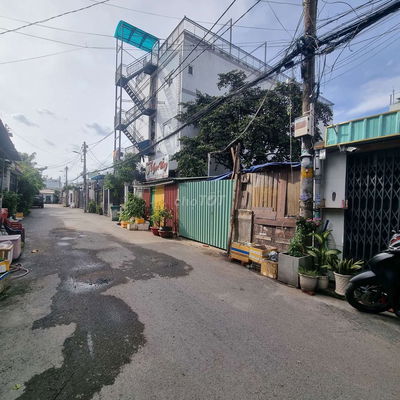 Bán biệt thự sân vườn 9x21m .đường số 65 . P tân kiểng .Q7