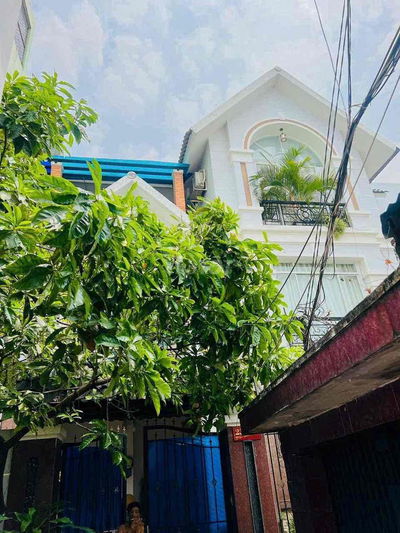 🔱BIỆT THỰ BỀ THẾ SIÊU ĐẸP TÔN ĐẢN   NGANG KHÔNG THỦ 10 MÉT DÀI 15 MÉT