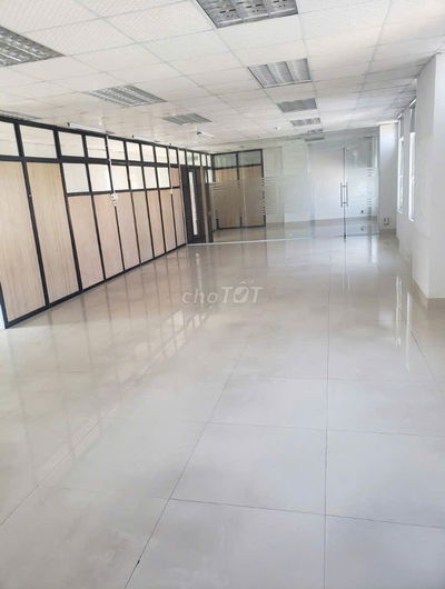VĂN PHÒNG CHO THUÊ – mặt tiền đường CAO THẮNG  - 100 m2 chỉ 20 tr/th
