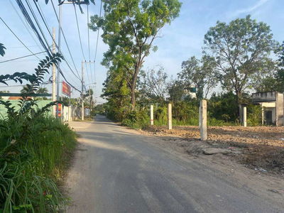 Hàng Ngộp. Siêu Rẻ. MT Đg Số 8. Long Phước. Quận 9.