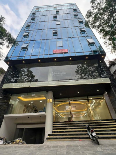 Cho thuê mặt bằng kinh doanh - vị trí đắc địa Cầu Giấy, Hà Nội