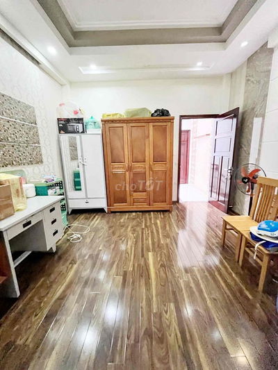 Cho thuê nhà đẹp Full nội thất 2PN 3WC gần Aeon Bình Tân