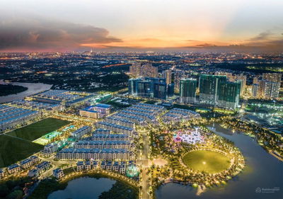 BÁN GẤP CĂN 2PN VIEW SÔNG TẠI DỰ ÁN VINHOMES GRAND PARK GIÁ SIÊU TỐT