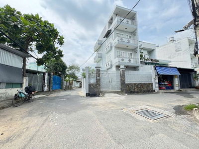 Bán nhà mặt tiền gần Quang Trung Q9 106m2 Ngang 6m Thu nhập15Triệu/th