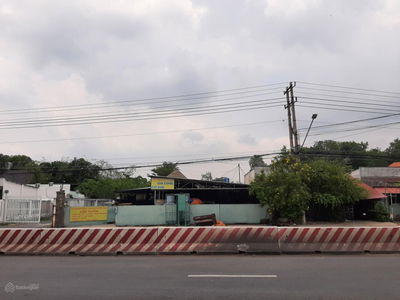 Chính chủ bán rẻ lô đất mặt tiền Quốc Lộ 13, phường Tân Định, TP. HCM, giá 16tr/m2 LH 0987 899 ***