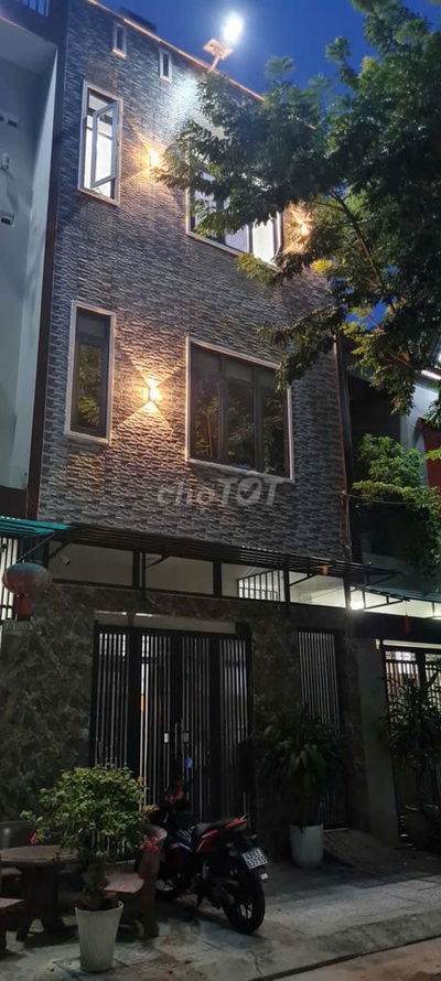 Nhà trọ 50 Trần Quý Khoách, Phường Hòa Khánh, Đà Nẵng