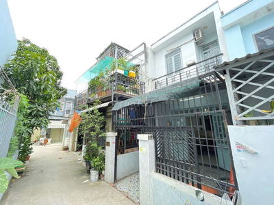 Bán nhà 1 lầu 3PN, hẻm xe hơi, 111m2 đường lê Văn Lương