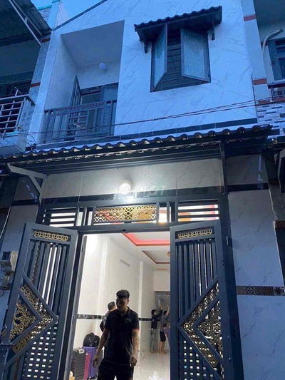 cần bán gấp nhà ở Trương Đình Hội 1t1l giá 1tỷ750.