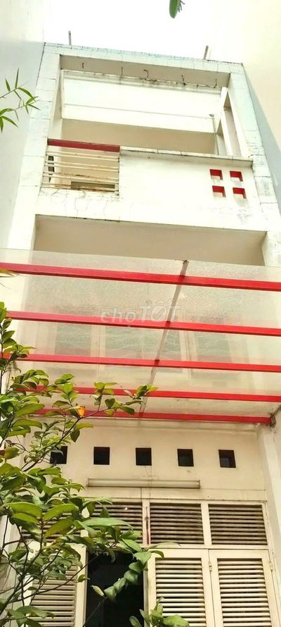 Nhà Nguyên Căn Đường Phạm Văn Chí - 3PN 4WC - 3.3x35m