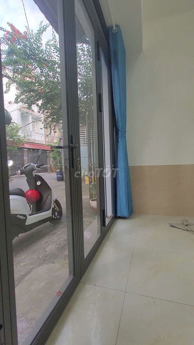 4.22T nhà 2T đúc mới SHR HXH thông 42m2 Lâm Thị Hố sát Hiệp Thành City