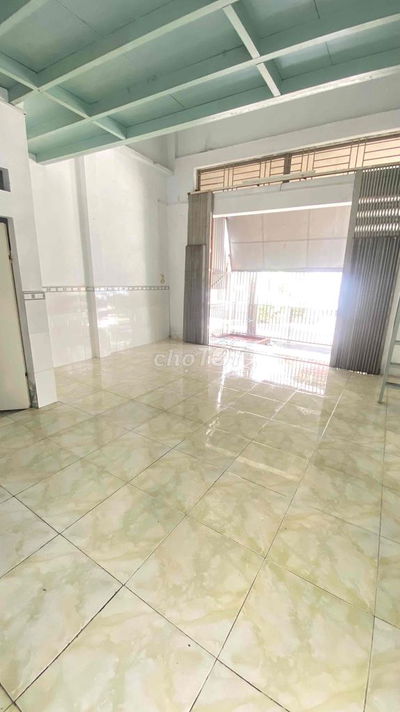 Nhanh còn kịp -Nhà hẻm xe tải 5Tr thoáng mát