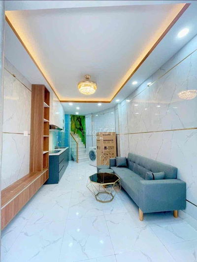 🏠 Chỉ hơn 3tỷ - HXH giáp Q1 - 4tầng BTCT - 2P, 3W - full nội thất