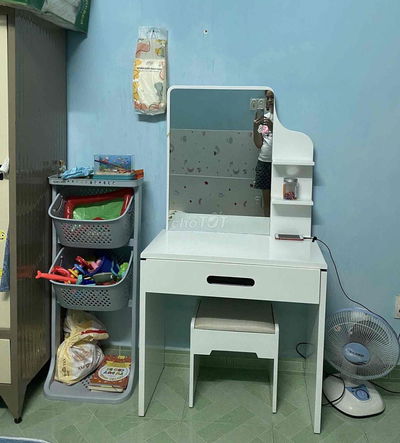 Nhà Cho Thuê hẻm Xe Tải